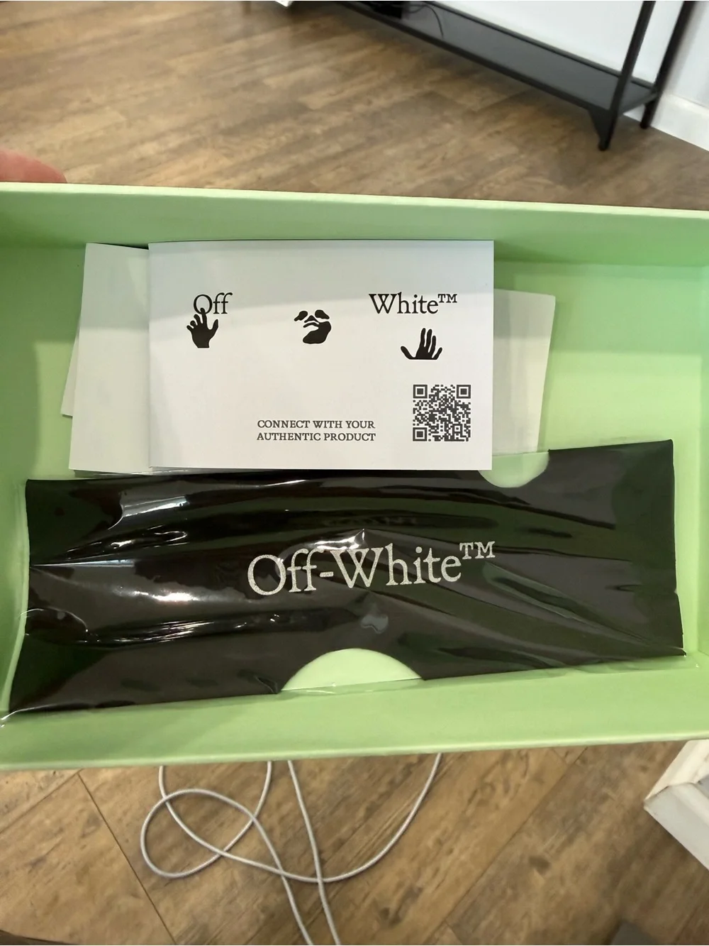 “Off White” Cady Cut Rectangular Unisex Sunglasses Black Frame Brand New